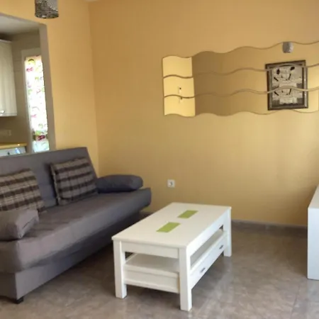 דירה Apartamento Elisamar Sun&beach *
